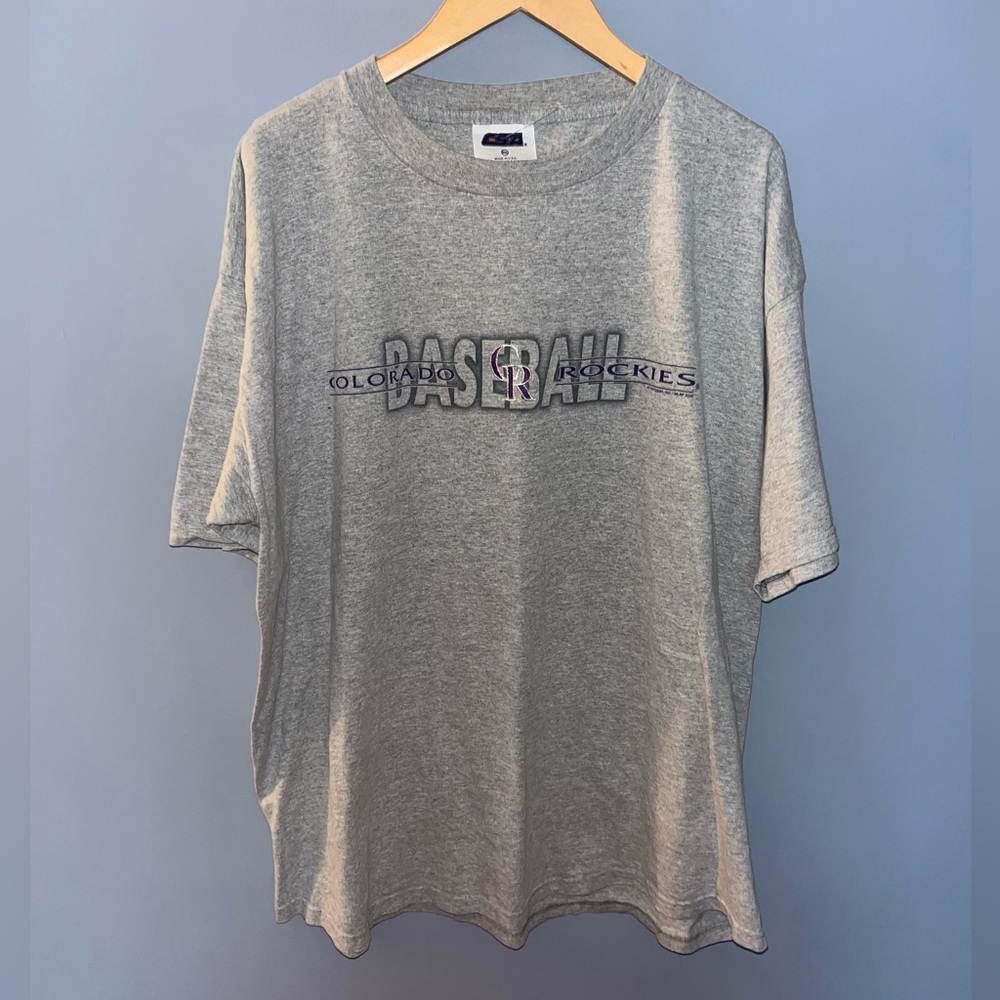 Colorado Rockies 2000 Gray t-shirt